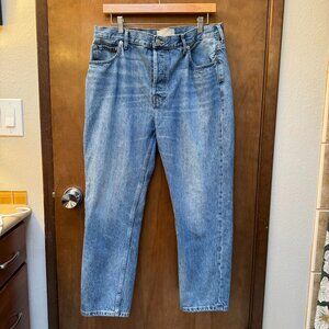 Everlane The ’90s Cheeky Jean